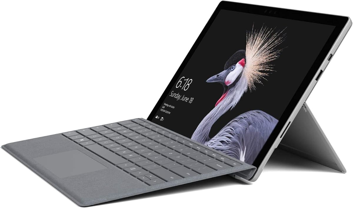 Microsoft Surface Pro (core i5, RAM 4 Go, SSD 128 Go, Windows 10 Pro)